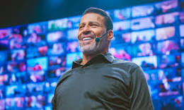 coach tony robbins